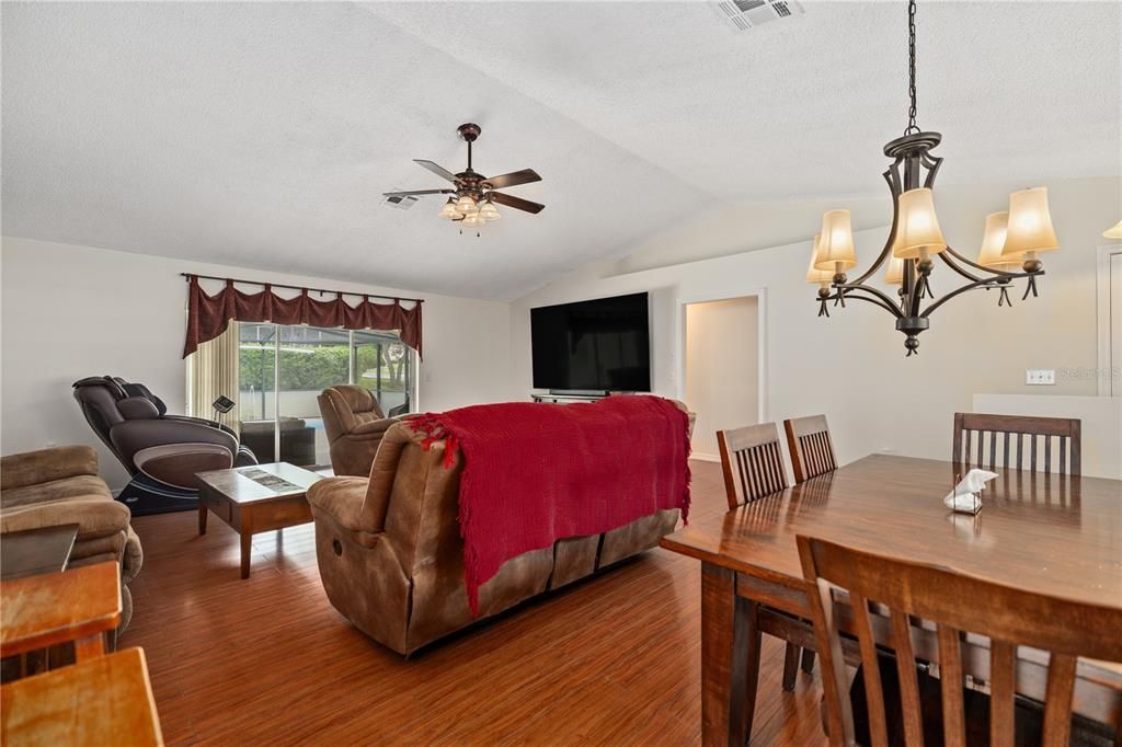 For Sale: $325,000 (4 beds, 2 baths, 1768 Square Feet)