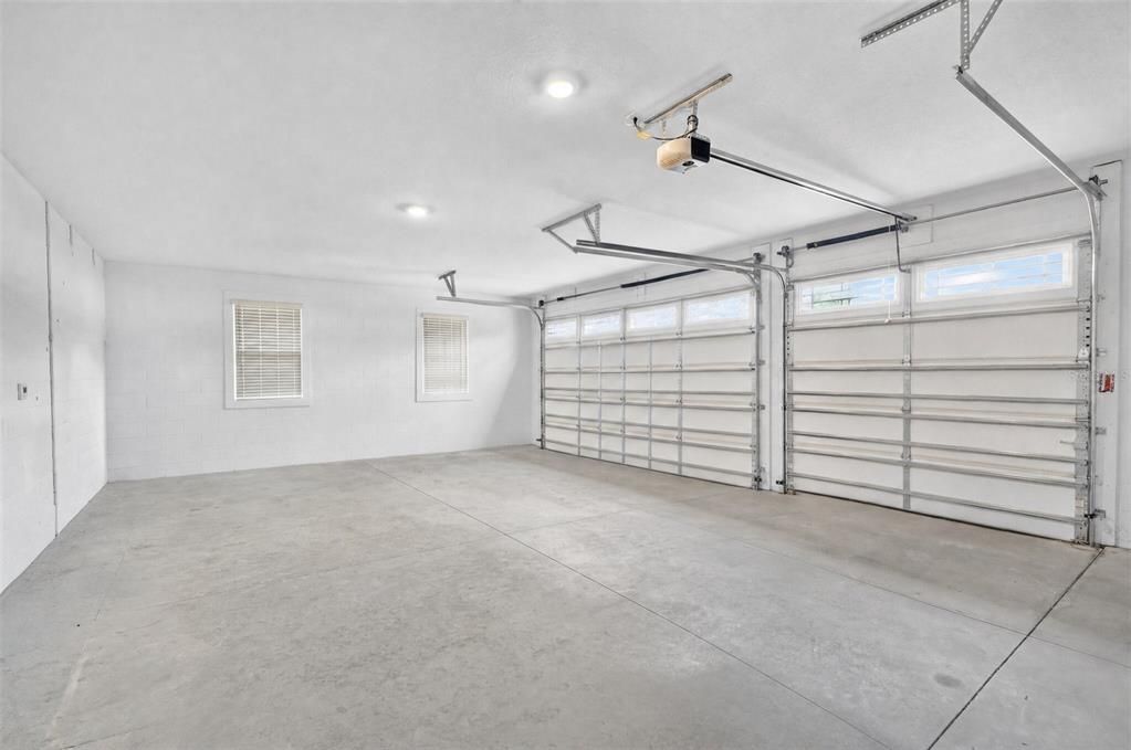 For Sale: $645,000 (3 beds, 2 baths, 2969 Square Feet)