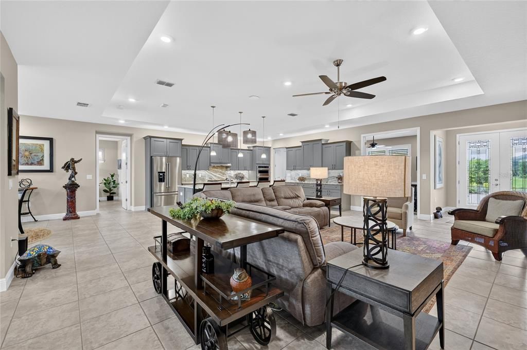 For Sale: $645,000 (3 beds, 2 baths, 2969 Square Feet)