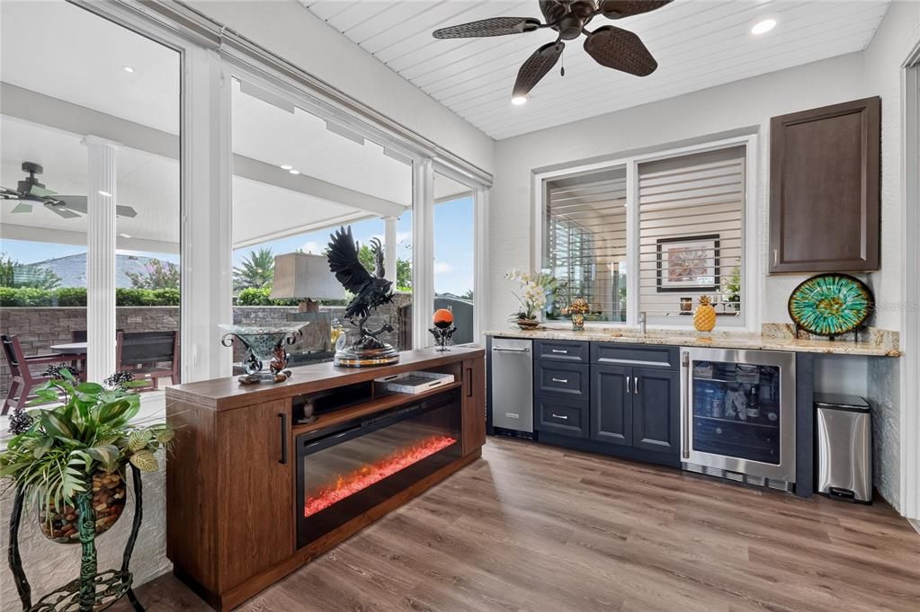 For Sale: $645,000 (3 beds, 2 baths, 2969 Square Feet)