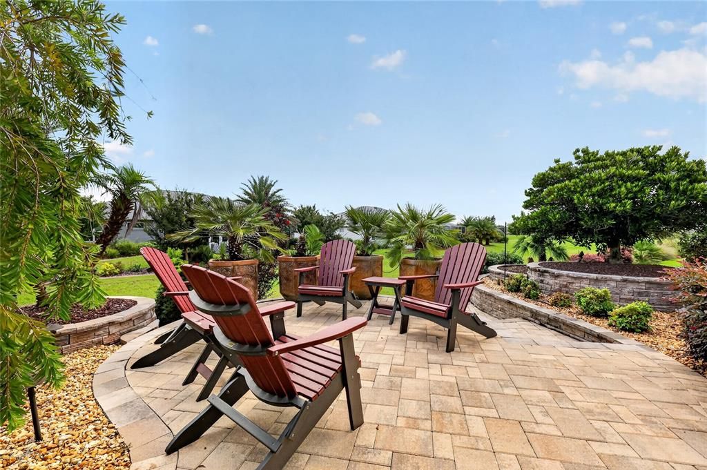 For Sale: $645,000 (3 beds, 2 baths, 2969 Square Feet)