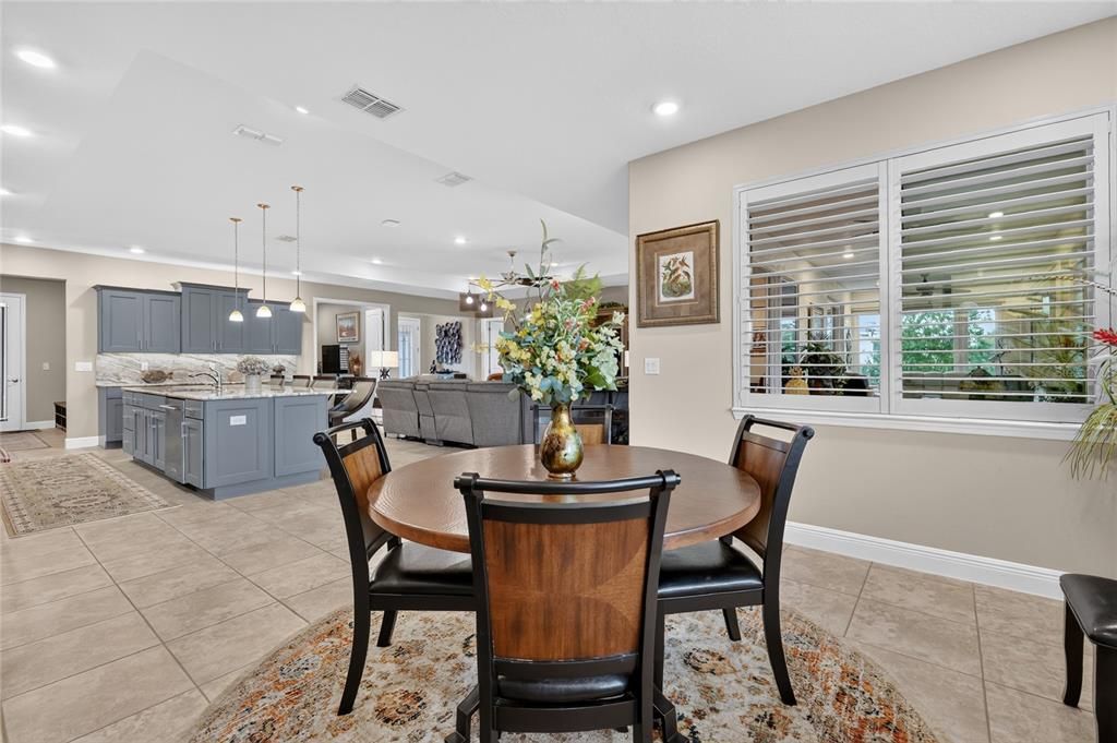 For Sale: $645,000 (3 beds, 2 baths, 2969 Square Feet)