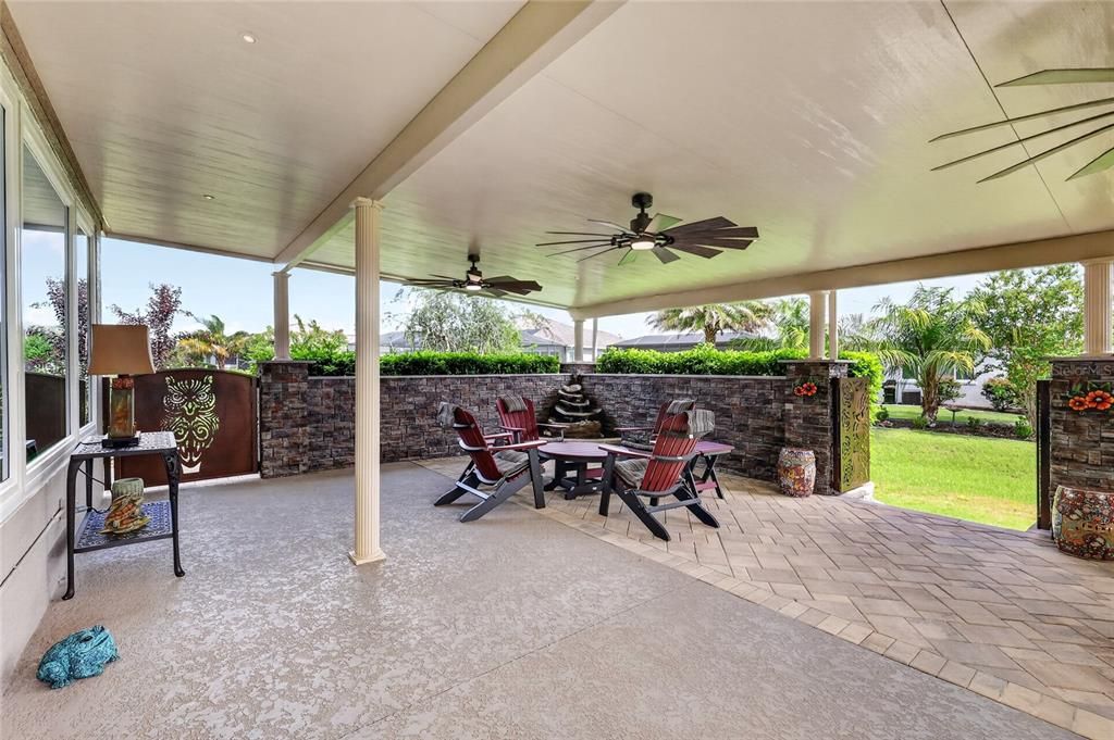 For Sale: $645,000 (3 beds, 2 baths, 2969 Square Feet)
