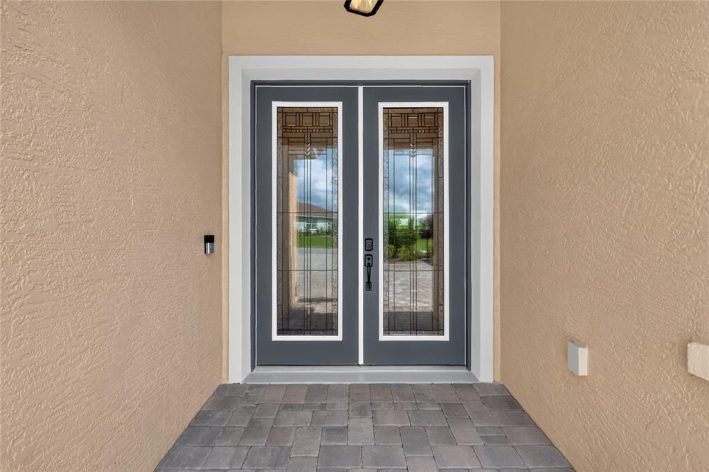 For Sale: $645,000 (3 beds, 2 baths, 2969 Square Feet)