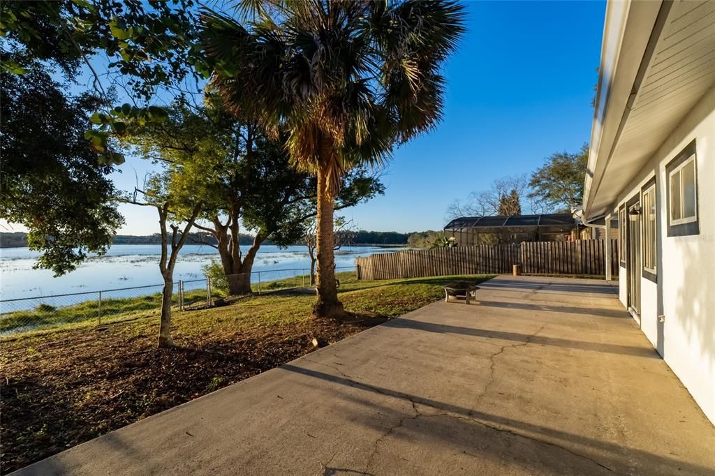 For Rent: $2,500 (3 beds, 2 baths, 1349 Square Feet)