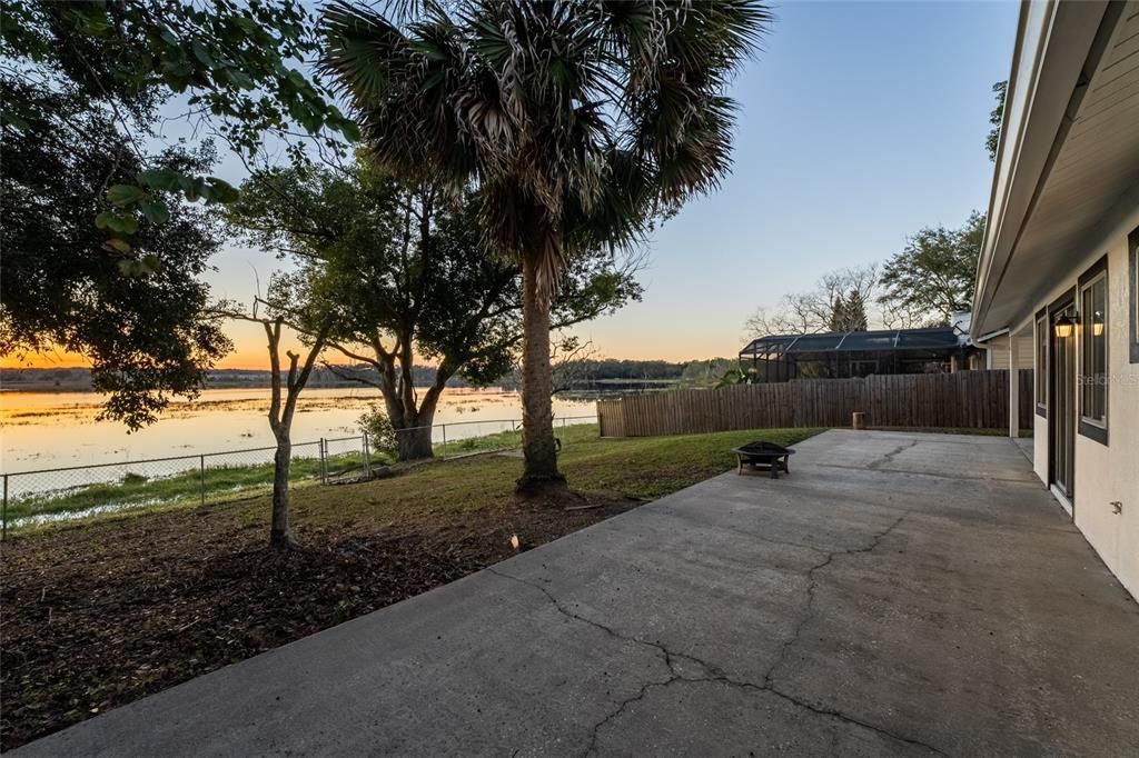 For Rent: $2,500 (3 beds, 2 baths, 1349 Square Feet)