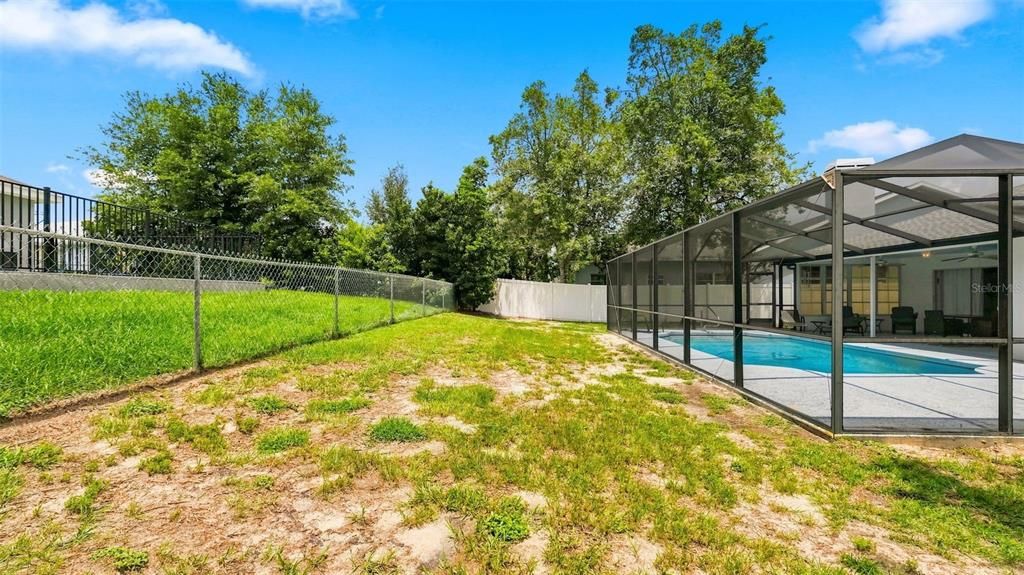 На продажу: $350,000 (3 спален, 2 ванн, 2101 Квадратных фут)