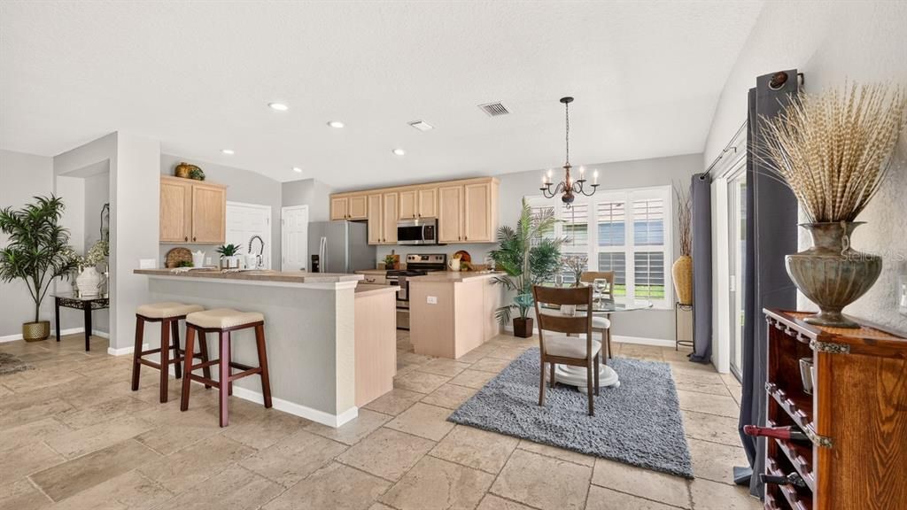 For Sale: $269,850 (3 beds, 2 baths, 1714 Square Feet)