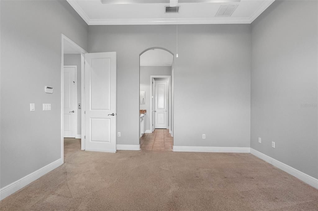 For Rent: $4,550 (3 beds, 2 baths, 1884 Square Feet)