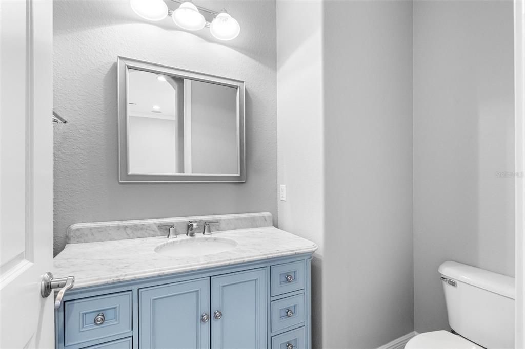 For Rent: $4,550 (3 beds, 2 baths, 1884 Square Feet)