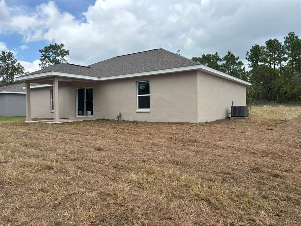 For Sale: $239,900 (3 beds, 2 baths, 1405 Square Feet)
