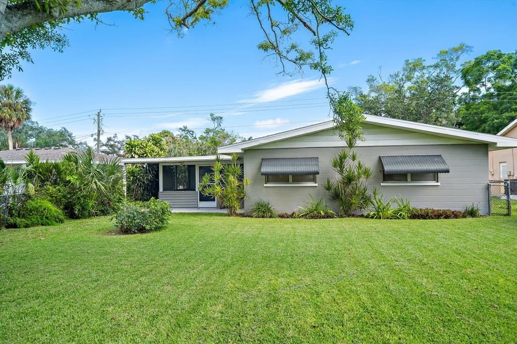 Activo con contrato: $400,000 (3 camas, 2 baños, 1356 Pies cuadrados)