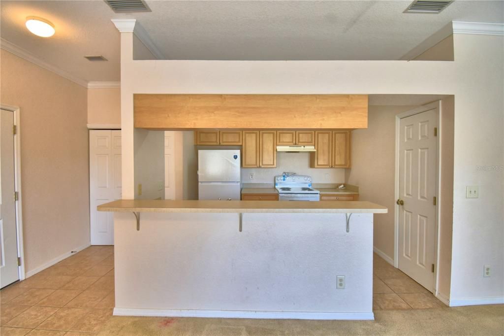 For Rent: $1,400 (2 beds, 2 baths, 1017 Square Feet)