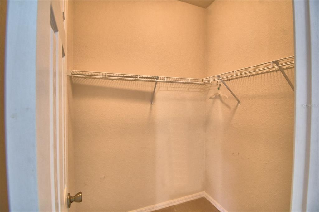 For Rent: $1,400 (2 beds, 2 baths, 1017 Square Feet)
