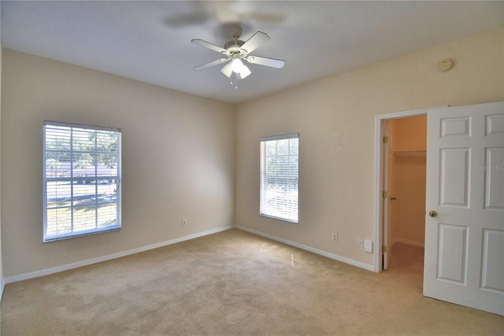 For Rent: $1,400 (2 beds, 2 baths, 1017 Square Feet)