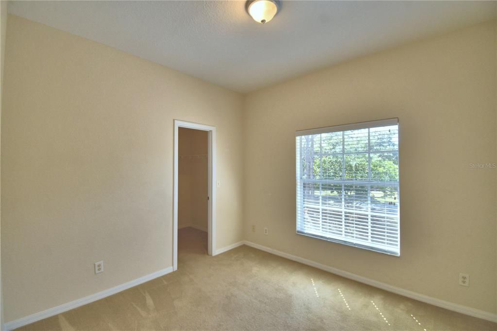 For Rent: $1,400 (2 beds, 2 baths, 1017 Square Feet)