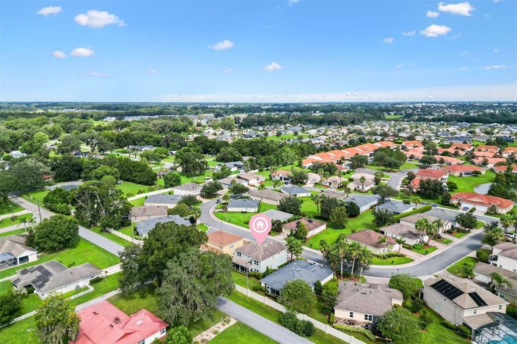 For Sale: $349,900 (4 beds, 2 baths, 2368 Square Feet)