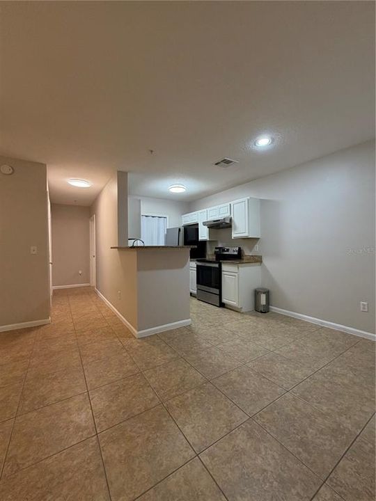 For Rent: $1,650 (2 beds, 2 baths, 996 Square Feet)