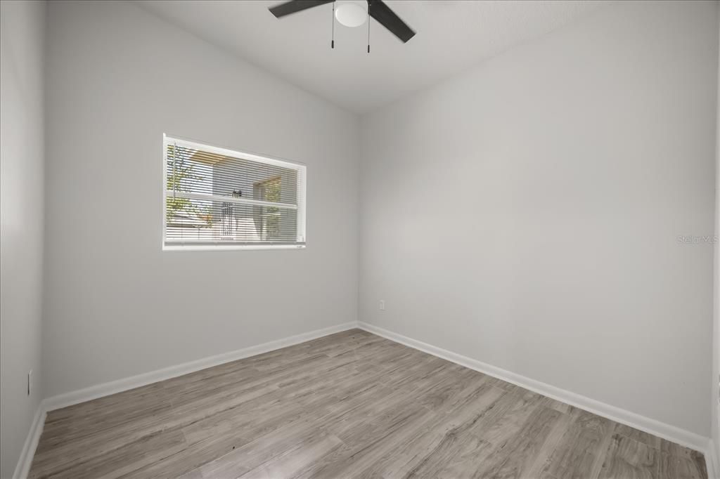 For Rent: $2,500 (4 beds, 2 baths, 1627 Square Feet)