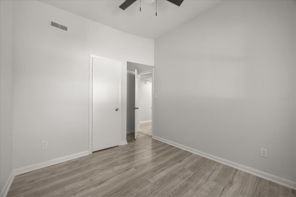 For Rent: $2,500 (4 beds, 2 baths, 1627 Square Feet)