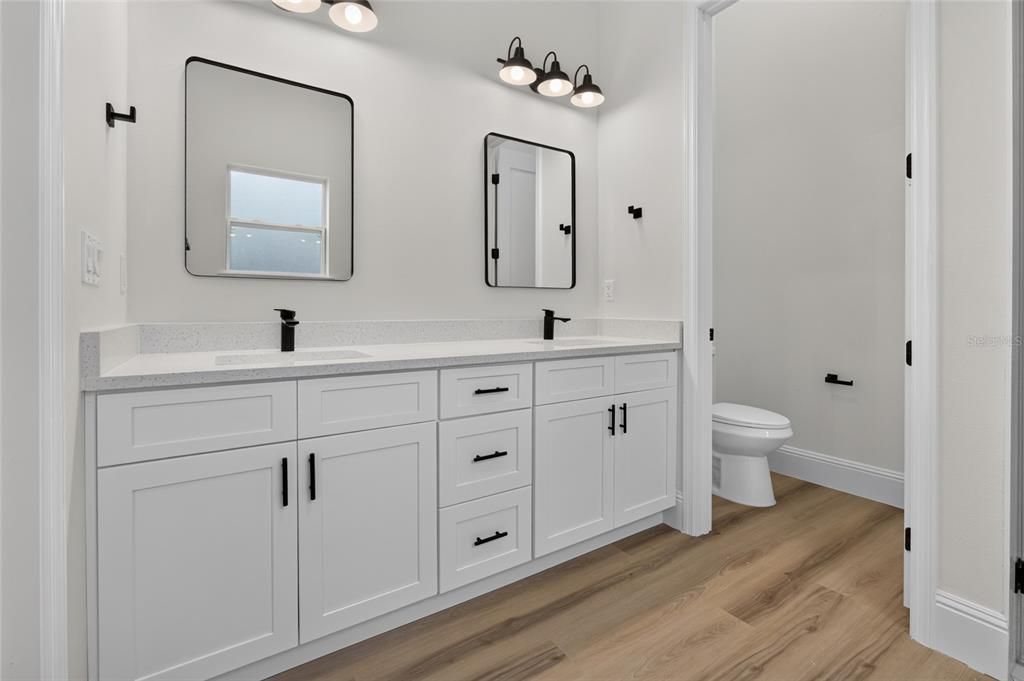 For Sale: $439,000 (4 beds, 3 baths, 2346 Square Feet)