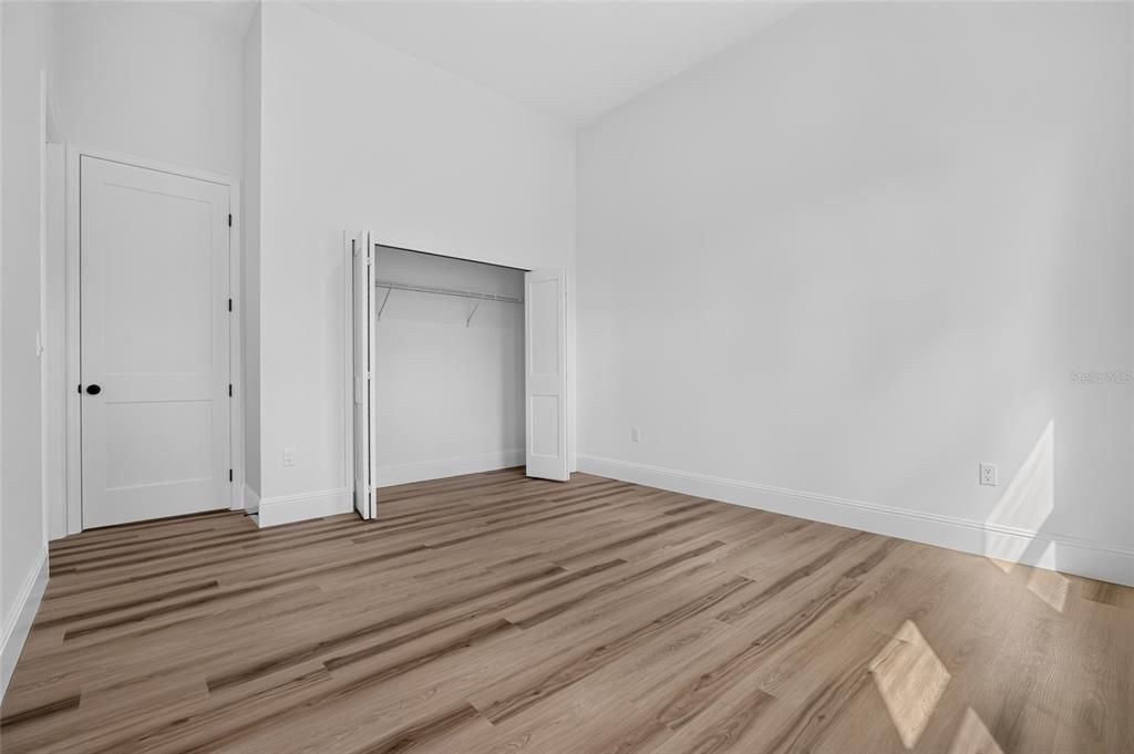 For Sale: $439,000 (4 beds, 3 baths, 2346 Square Feet)
