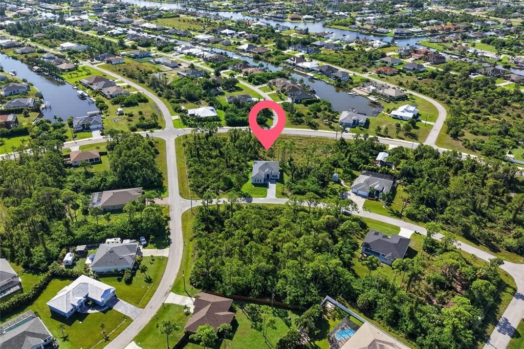 For Sale: $439,000 (4 beds, 3 baths, 2346 Square Feet)