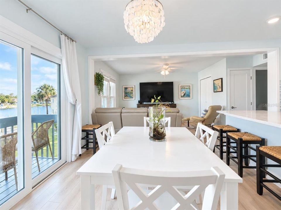 For Rent: $3,300 (2 beds, 2 baths, 1060 Square Feet)