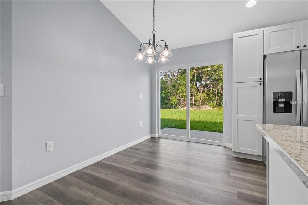 For Sale: $239,900 (3 beds, 2 baths, 1334 Square Feet)