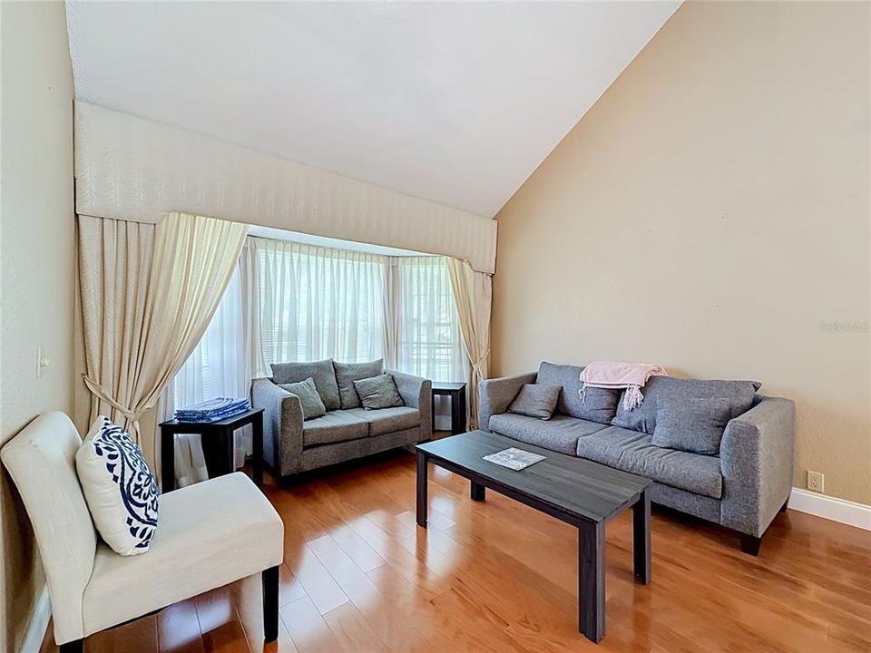 For Rent: $5,000 (4 beds, 3 baths, 3316 Square Feet)