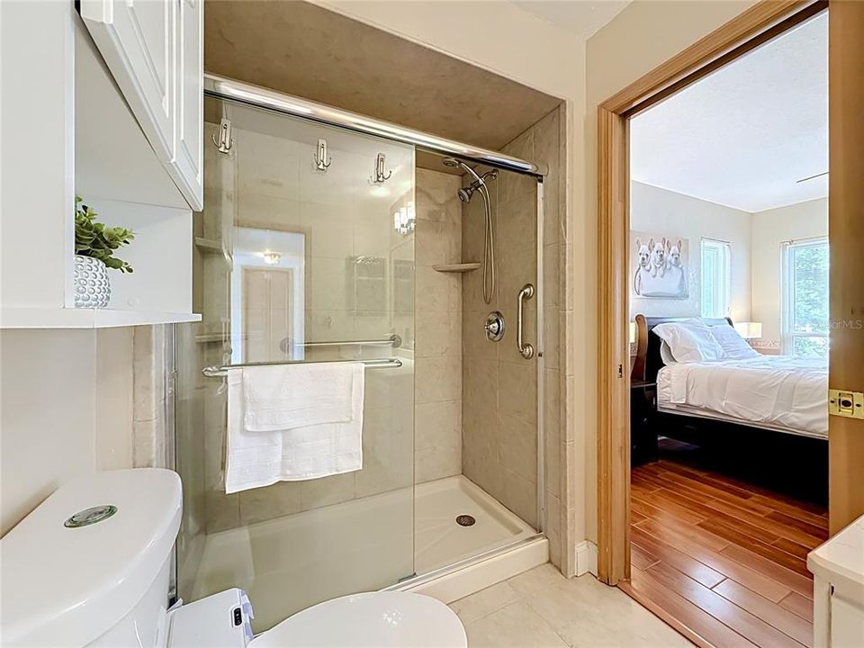 For Rent: $5,000 (4 beds, 3 baths, 3316 Square Feet)