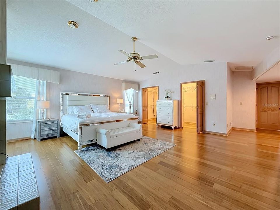 For Rent: $5,000 (4 beds, 3 baths, 3316 Square Feet)