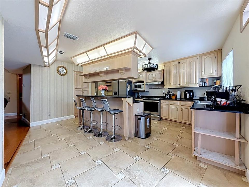 For Rent: $5,000 (4 beds, 3 baths, 3316 Square Feet)