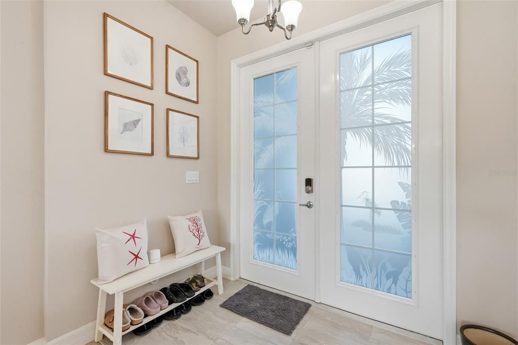 For Sale: $450,000 (3 beds, 2 baths, 1553 Square Feet)