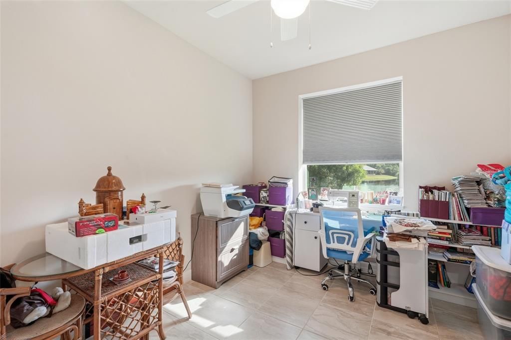 For Sale: $450,000 (3 beds, 2 baths, 1553 Square Feet)