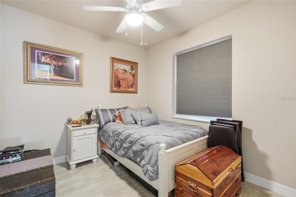 For Sale: $450,000 (3 beds, 2 baths, 1553 Square Feet)