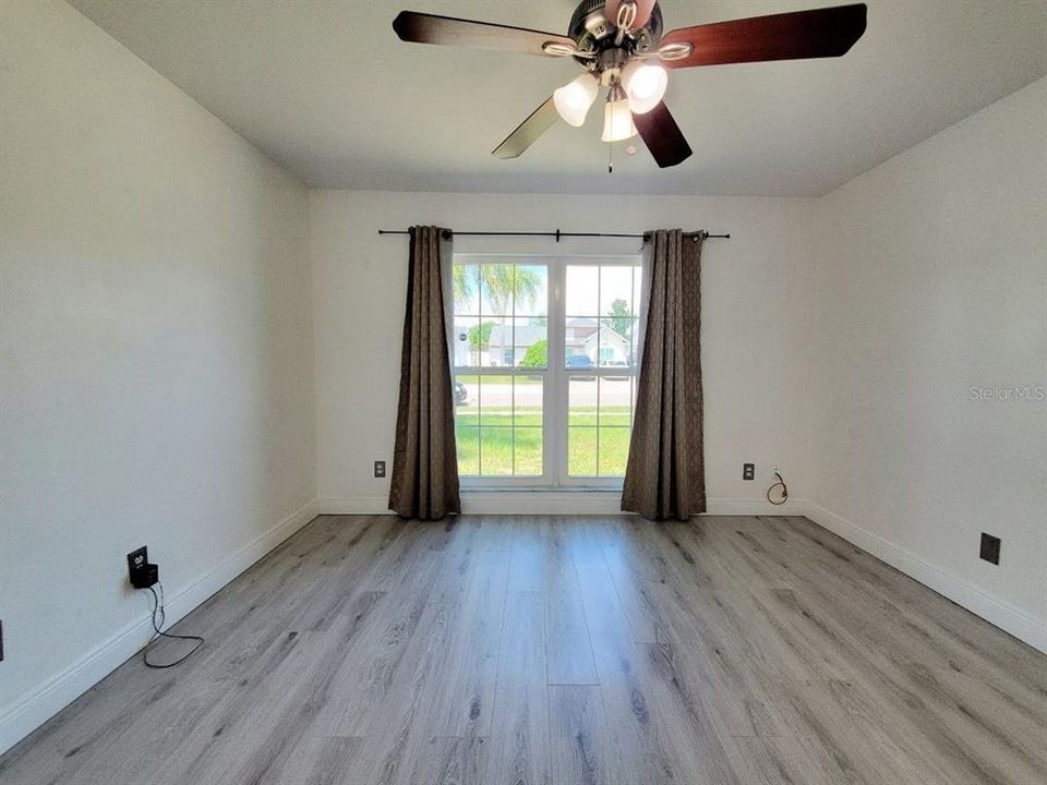 В аренду: $2,500 (3 спален, 2 ванн, 1416 Квадратных фут)