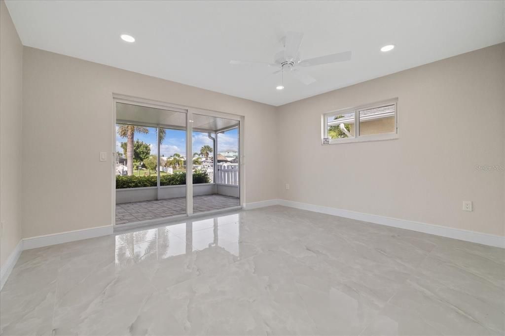 For Sale: $495,000 (2 beds, 2 baths, 1310 Square Feet)
