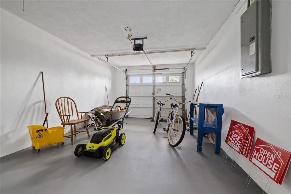 For Sale: $495,000 (2 beds, 2 baths, 1310 Square Feet)
