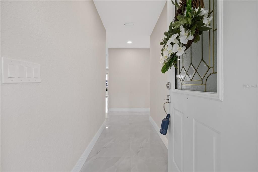 For Sale: $495,000 (2 beds, 2 baths, 1310 Square Feet)