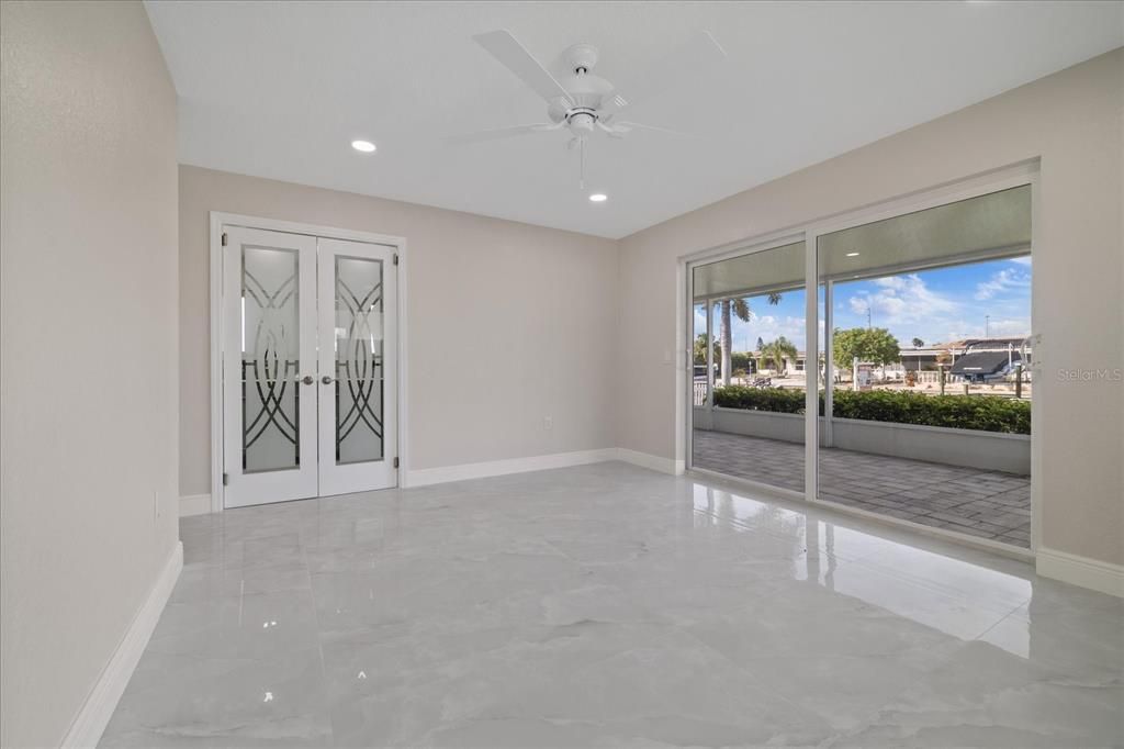 For Sale: $495,000 (2 beds, 2 baths, 1310 Square Feet)