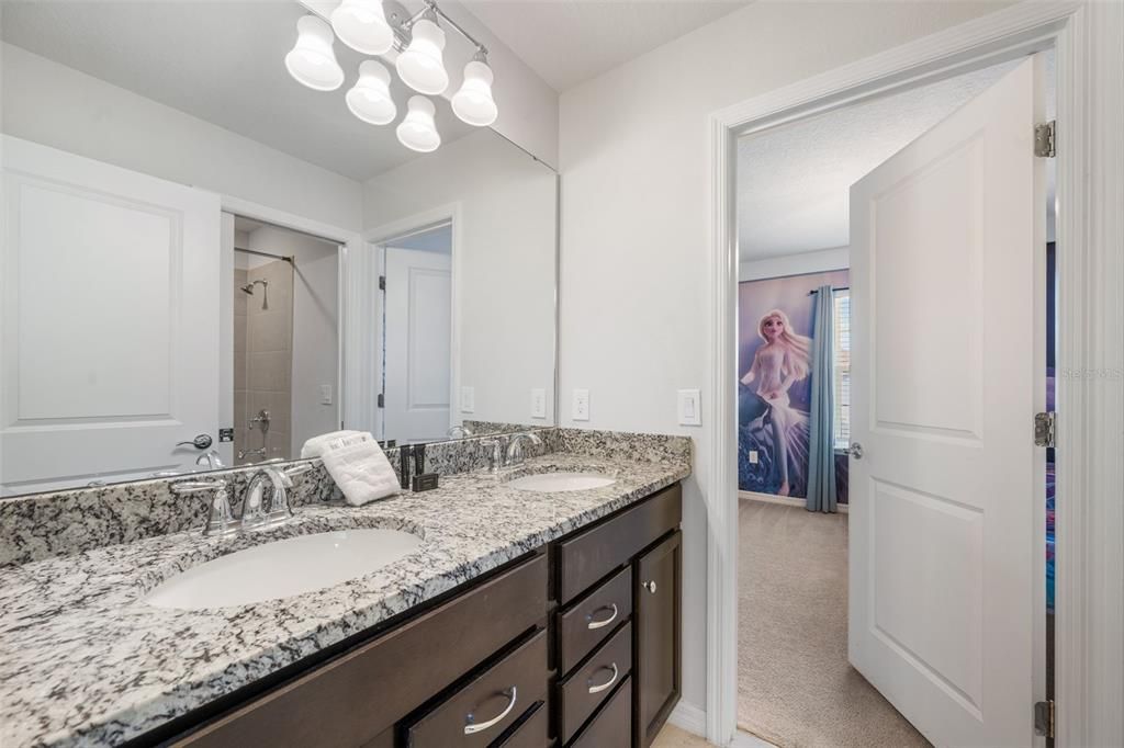 For Sale: $725,000 (10 beds, 8 baths, 4399 Square Feet)