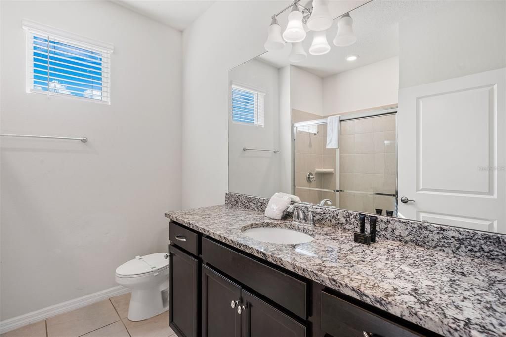 For Sale: $725,000 (10 beds, 8 baths, 4399 Square Feet)
