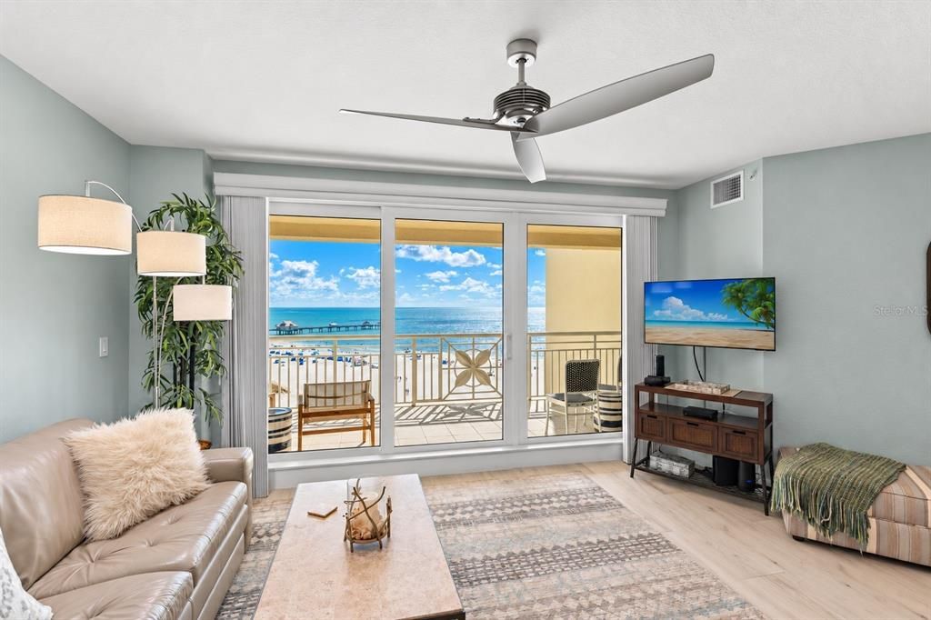 For Sale: $1,692,000 (2 beds, 2 baths, 1460 Square Feet)