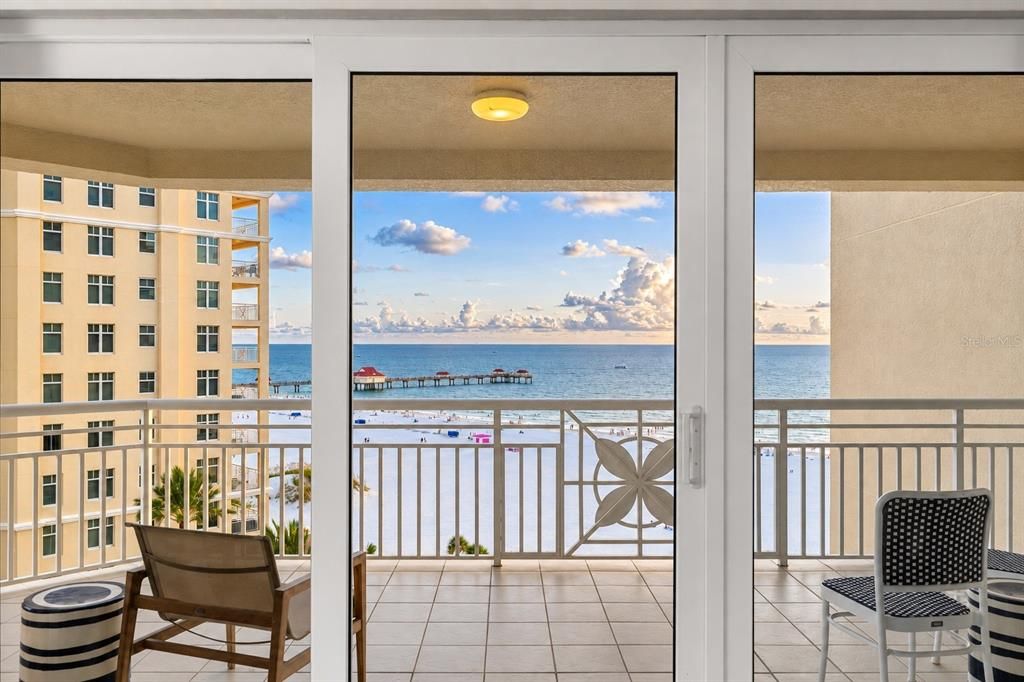 For Sale: $1,692,000 (2 beds, 2 baths, 1460 Square Feet)