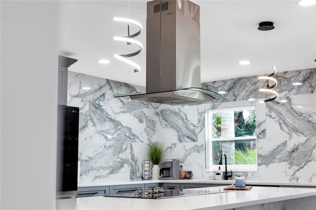 For Sale: $1,140,000 (8 beds, 7 baths, 4327 Square Feet)