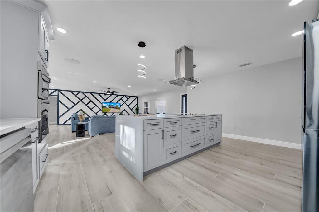 For Sale: $1,140,000 (8 beds, 7 baths, 4327 Square Feet)