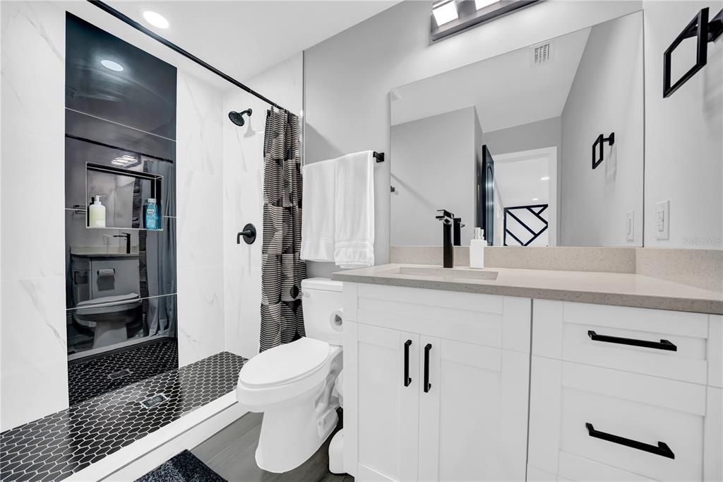 For Sale: $1,140,000 (8 beds, 7 baths, 4327 Square Feet)