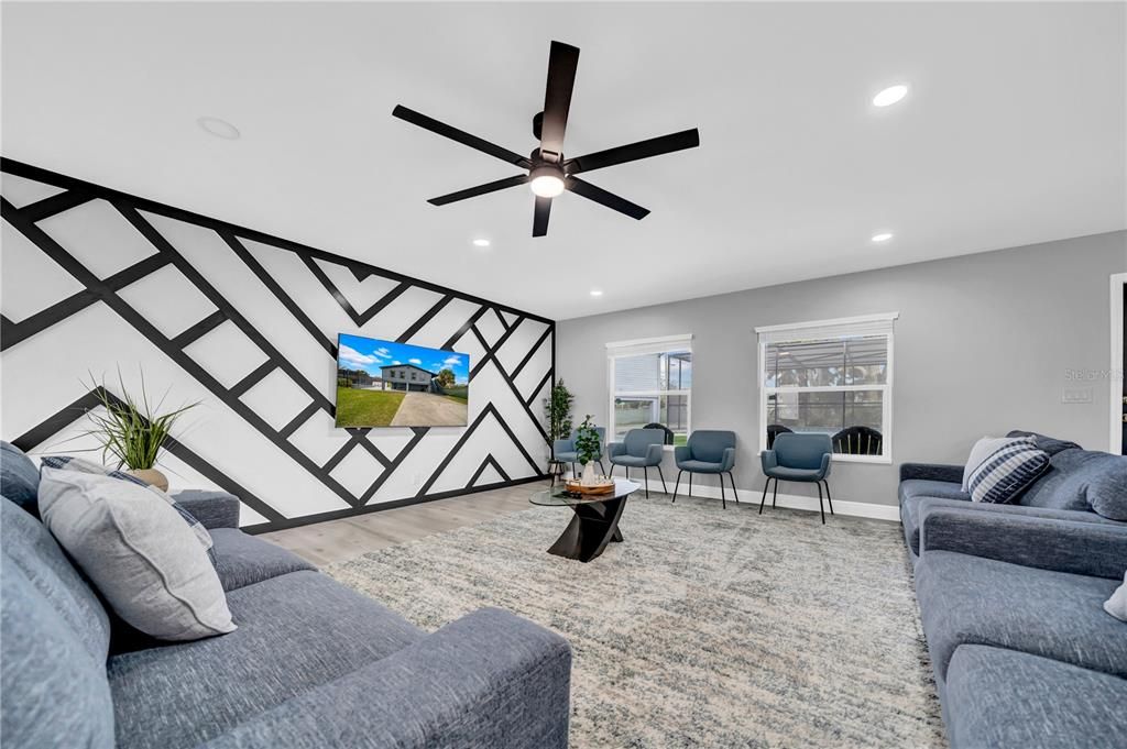 For Sale: $1,140,000 (8 beds, 7 baths, 4327 Square Feet)