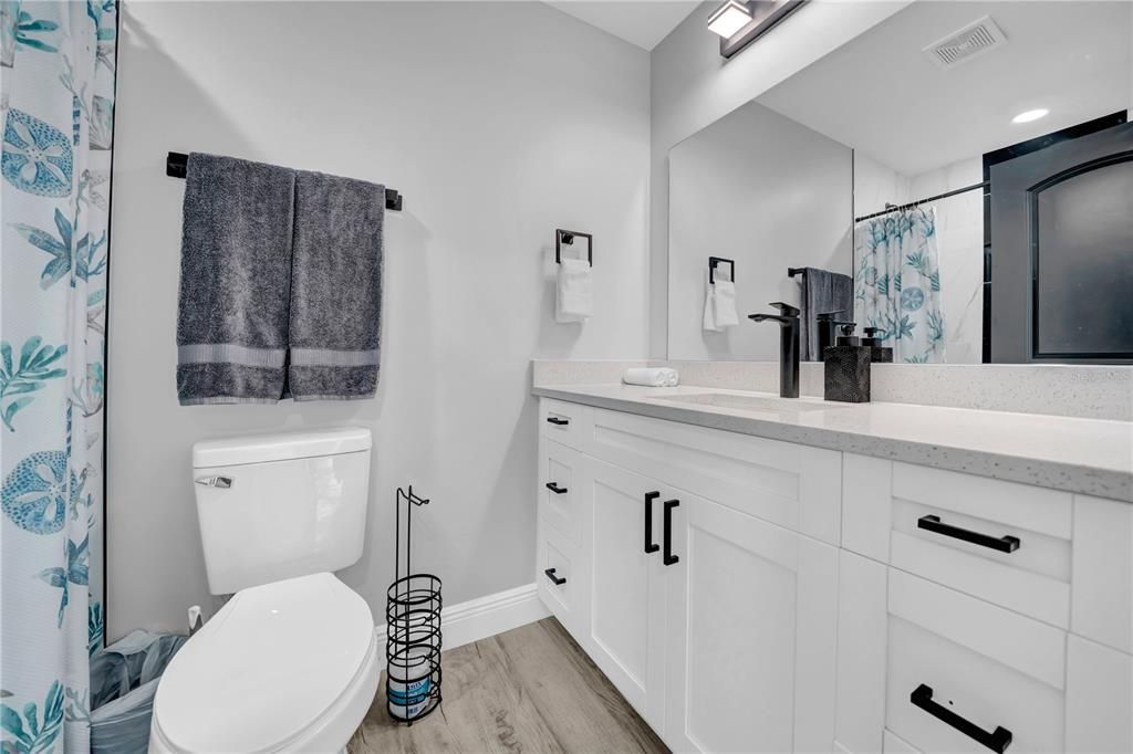 For Sale: $1,140,000 (8 beds, 7 baths, 4327 Square Feet)